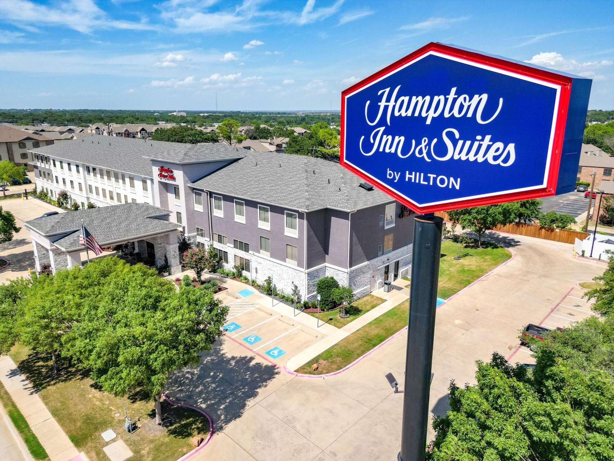 Hampton & Denton