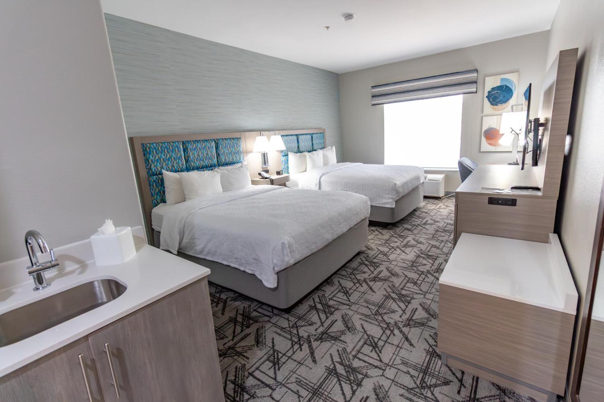 Hotel Hampton & 3*
