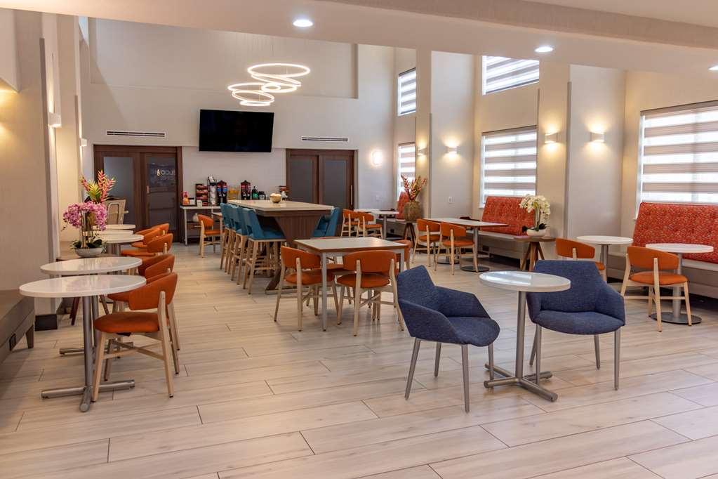 Hotel Hampton &