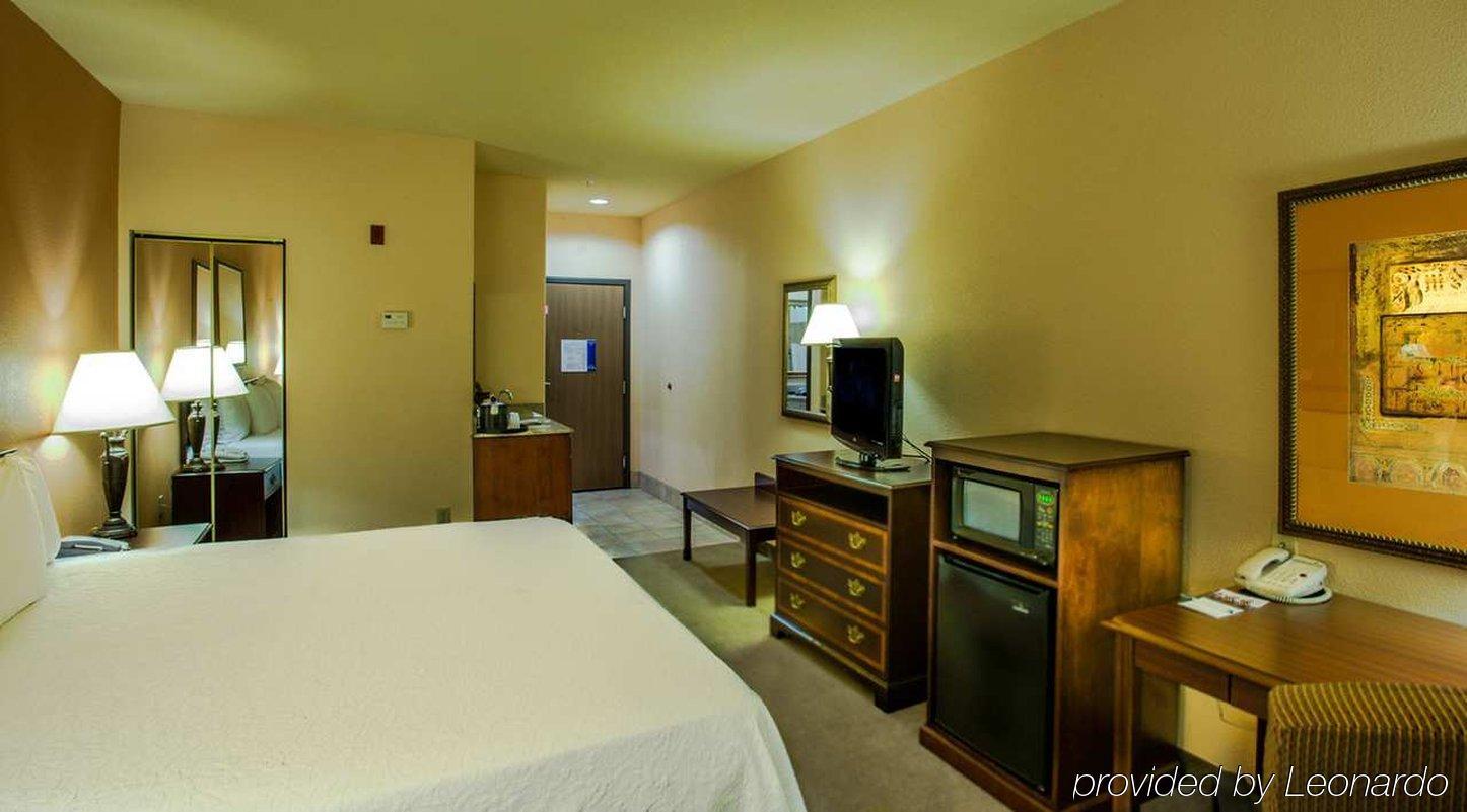 Hampton Inn&suites Denton